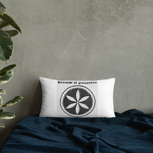 Load image into Gallery viewer, Dream it possible Basic Pillow
